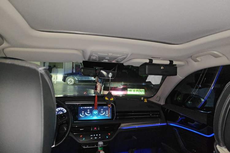 Used Hongqi HS5 2022 Revised Version 2.0T Smart Connect Flagship Edition Headliner