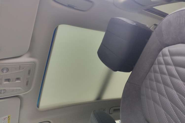 Used Hongqi HS5 2022 Revised Version 2.0T Smart Connect Flagship Edition Headliner