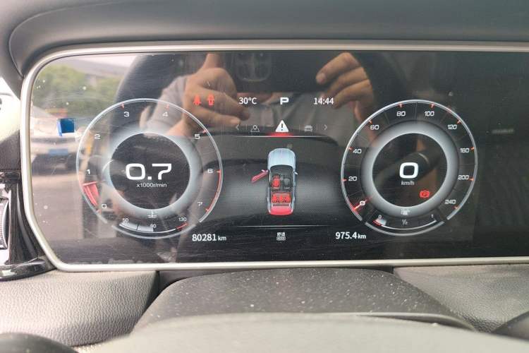 Used Hongqi HS5 2022 2.0T Smart Connect Flagship Edition Instrument Cluster