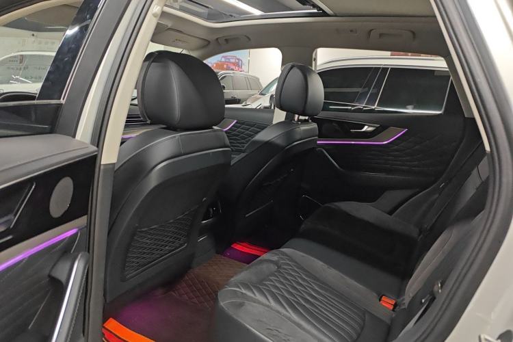Used Hongqi HS5 2022 Revised Version 2.0T Smart Connect Flagship Edition Interior 1