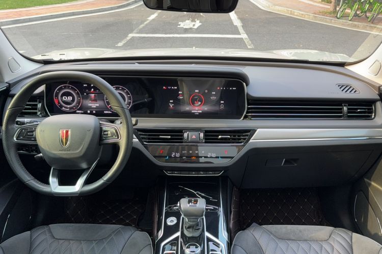Used Hongqi HS5 2022 Revised Version 2.0T Smart Connect Flagship Edition Interior 3
