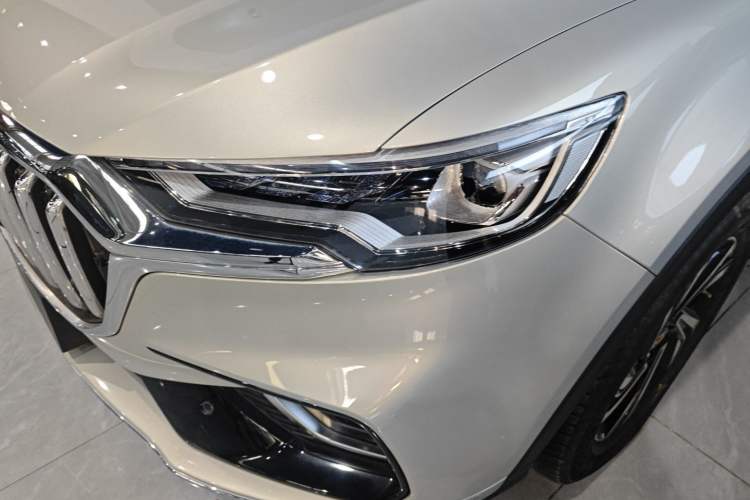 Used Hongqi HS5 2022 Revised Version 2.0T Smart Connect Flagship Edition Left Front Headlight