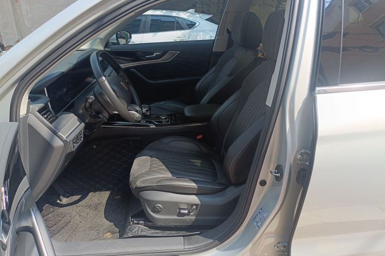 Used Hongqi HS5 2022 2.0T Smart Connect Flagship All-Wheel-Drive Version Left Front Seat