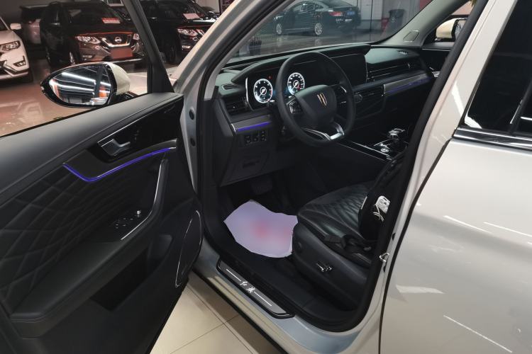 Used Hongqi HS5 2022 Facelifted Version 2.0T Smart Connect Flagship All-Wheel-Drive Edition Left Front Seat