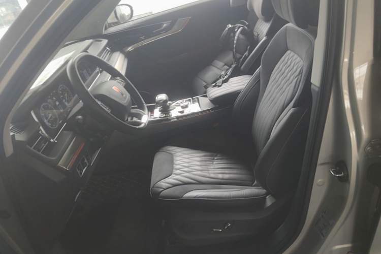 Used Hongqi HS5 2022 Revised Version 2.0T Smart Connect Flagship Edition Left Front Seat