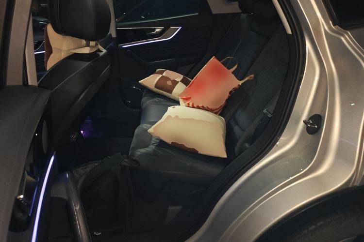 Used Hongqi HS5 2022 Revised Version 2.0T Smart Connect Flagship Edition Left Rear Seat