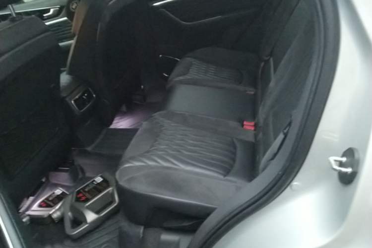 Used Hongqi HS5 2022 Revised Version 2.0T Smart Connect Flagship Edition Left Rear Seat