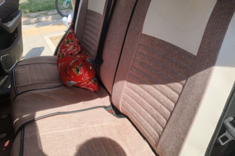 Used Hongqi HS5 2022 2.0T Smart Connect Flagship Edition Left Rear Seat
