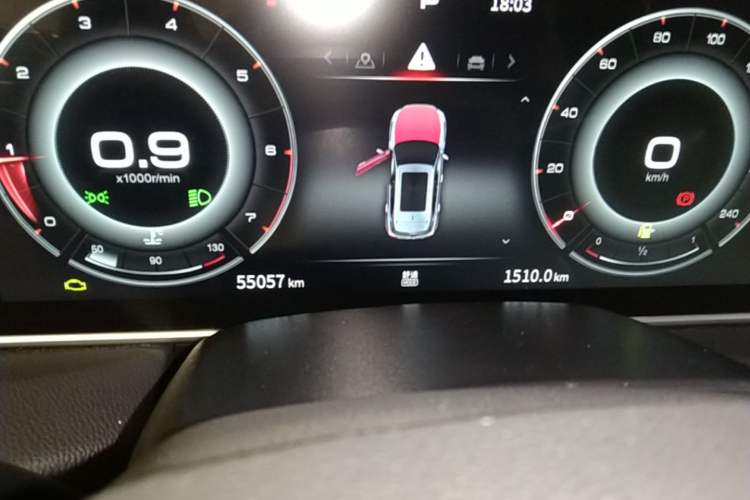 Used Hongqi HS5 2022 Revised Version 2.0T Smart Connect Flagship Edition Odometer Close Up