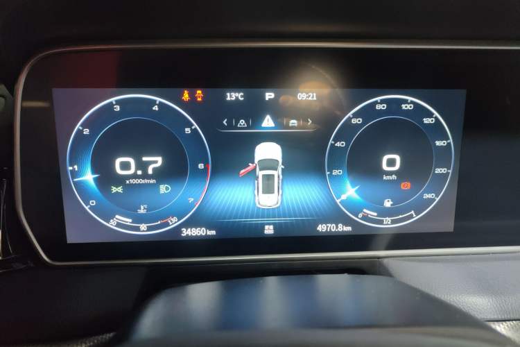 Used Hongqi HS5 2022 2.0T Smart Connect Flagship Enjoyment Purchase Edition Odometer Close Up