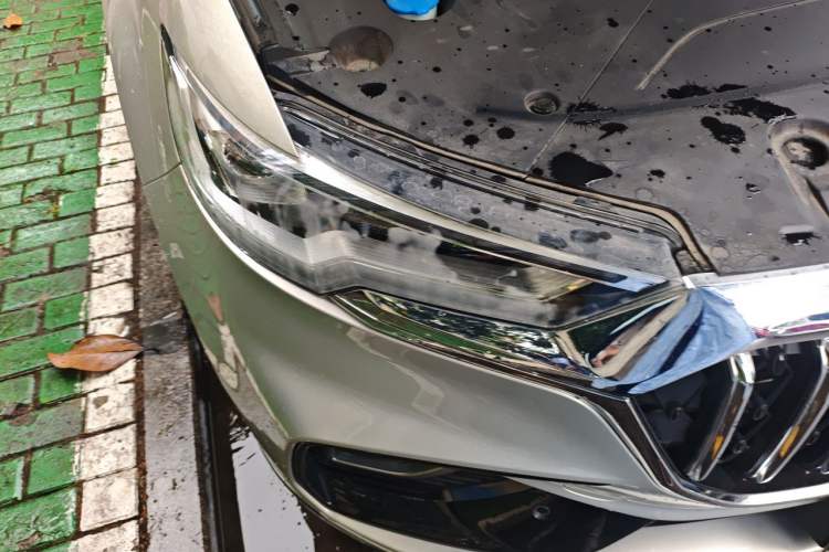Used Hongqi HS5 2022 2.0T Smart Connect Flagship Edition Right Front Headlight
