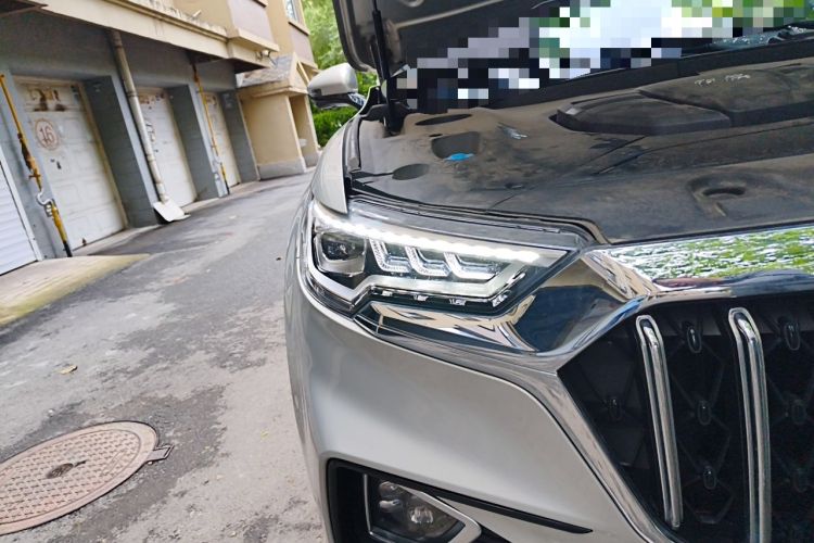 Used Hongqi HS5 2022 Revised Version 2.0T Smart Connect Flagship Edition Right Front Headlight