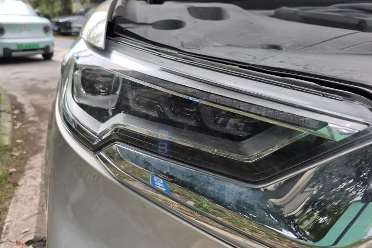 Used Hongqi HS5 2022 Revised Version 2.0T Smart Connect Flagship Edition Right Front Headlight