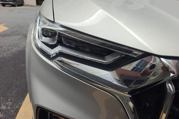 Used Hongqi HS5 2022 2.0T Smart Connect Flagship Enjoyment Purchase Edition Right Front Headlight