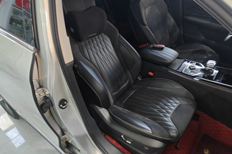 Used Hongqi HS5 2022 Revised Version 2.0T Smart Connect Flagship Edition Right Front Seat