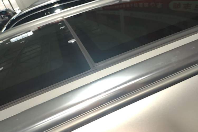 Used Hongqi HS5 2022 2.0T Smart Connect Flagship Enjoyment Purchase Edition Roof