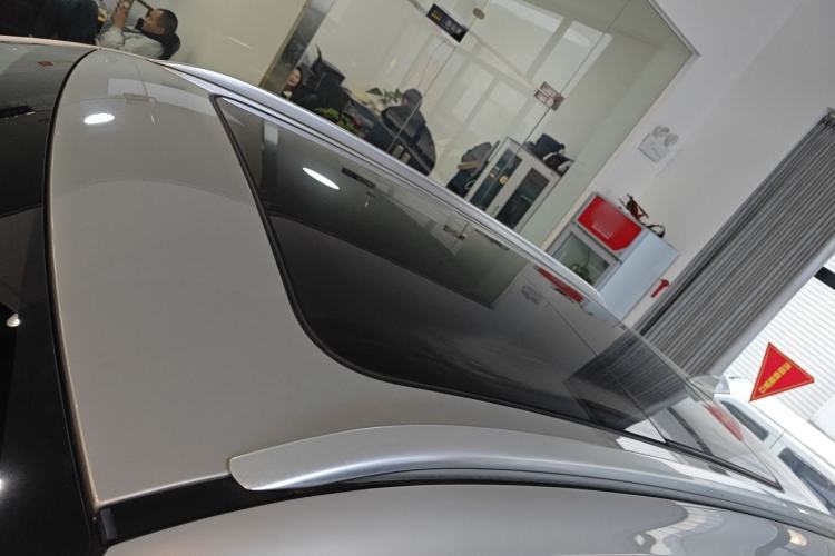 Used Hongqi HS5 2022 Revised Version 2.0T Smart Connect Flagship Edition Roof