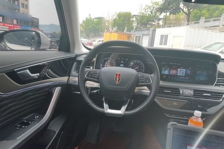 Used Hongqi HS5 2022 Facelifted Version 2.0T Smart Connect Flagship All-Wheel-Drive Edition Steering Wheel