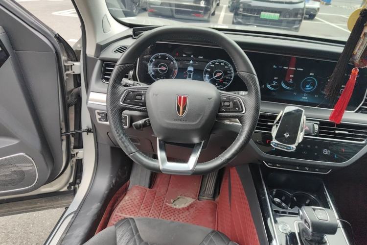 Used Hongqi HS5 2022 Revised Version 2.0T Smart Connect Flagship Edition Steering Wheel