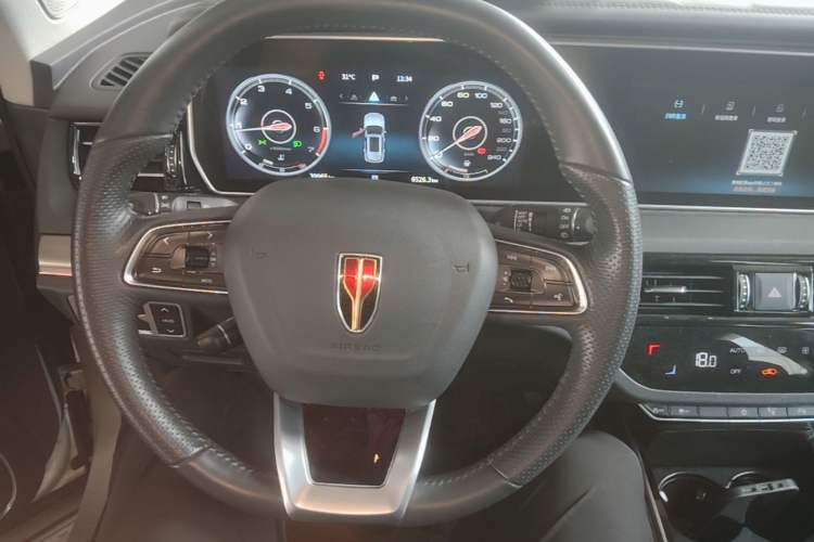 Used Hongqi HS5 2022 Revised Version 2.0T Smart Connect Flagship Edition Steering Wheel