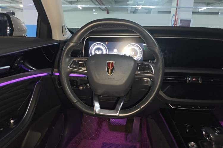 Used Hongqi HS5 2022 Facelifted Version 2.0T Smart Connect Flagship All-Wheel-Drive Edition Steering Wheel