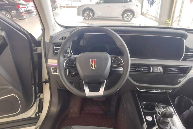 Used Hongqi HS5 2022 Facelifted Version 2.0T Smart Connect Flagship All-Wheel-Drive Edition Steering Wheel