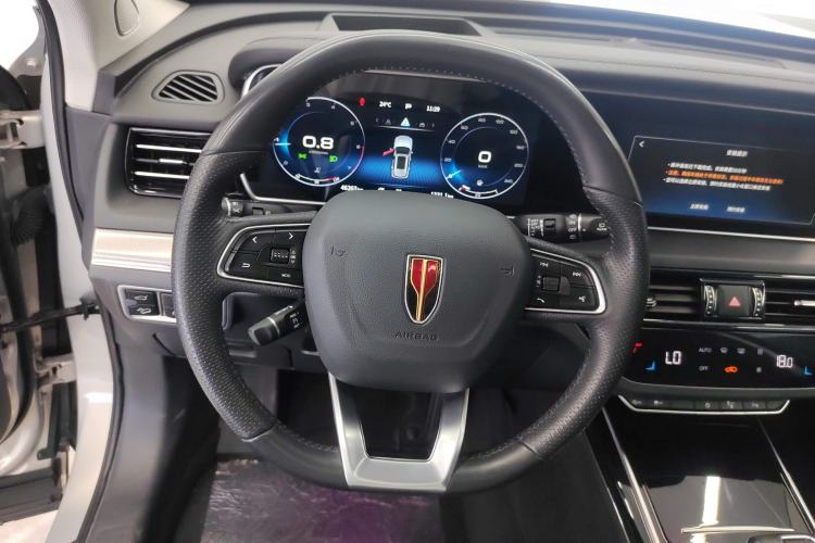 Used Hongqi HS5 2022 Revised Version 2.0T Smart Connect Flagship Edition Steering Wheel