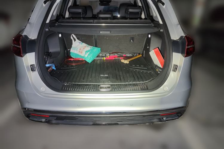 Used Hongqi HS5 2022 2.0T Smart Connect Flagship Enjoyment Purchase Edition Trunk