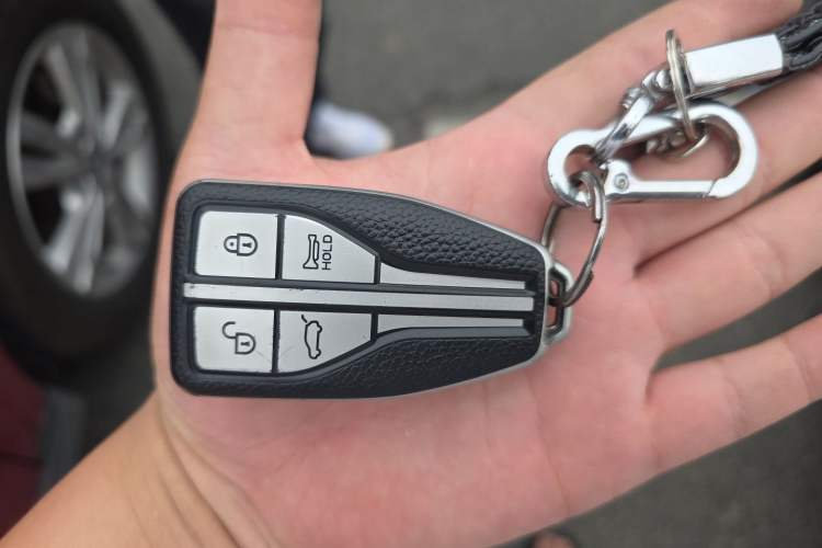 Used Hongqi HS5 2022 2.0T Smart Connect Flagship All-Wheel-Drive Version Vehicle Key