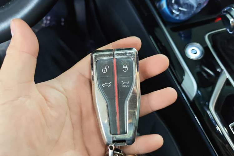 Used Hongqi HS5 2022 2.0T Smart Connect Flagship Edition Vehicle Key