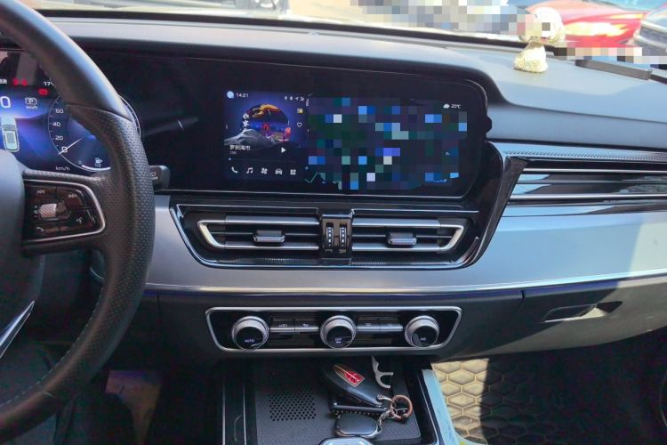 Used Hongqi HS5 2023 2.0T Four-Wheel Drive Flagship Pro 500 000th Unit Commemorative Edition Audio And AC Panel