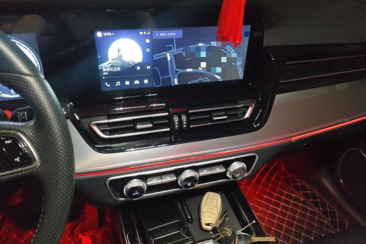 Used Hongqi HS5 2023 2.0T Qixiang Pro Edition Audio And AC Panel