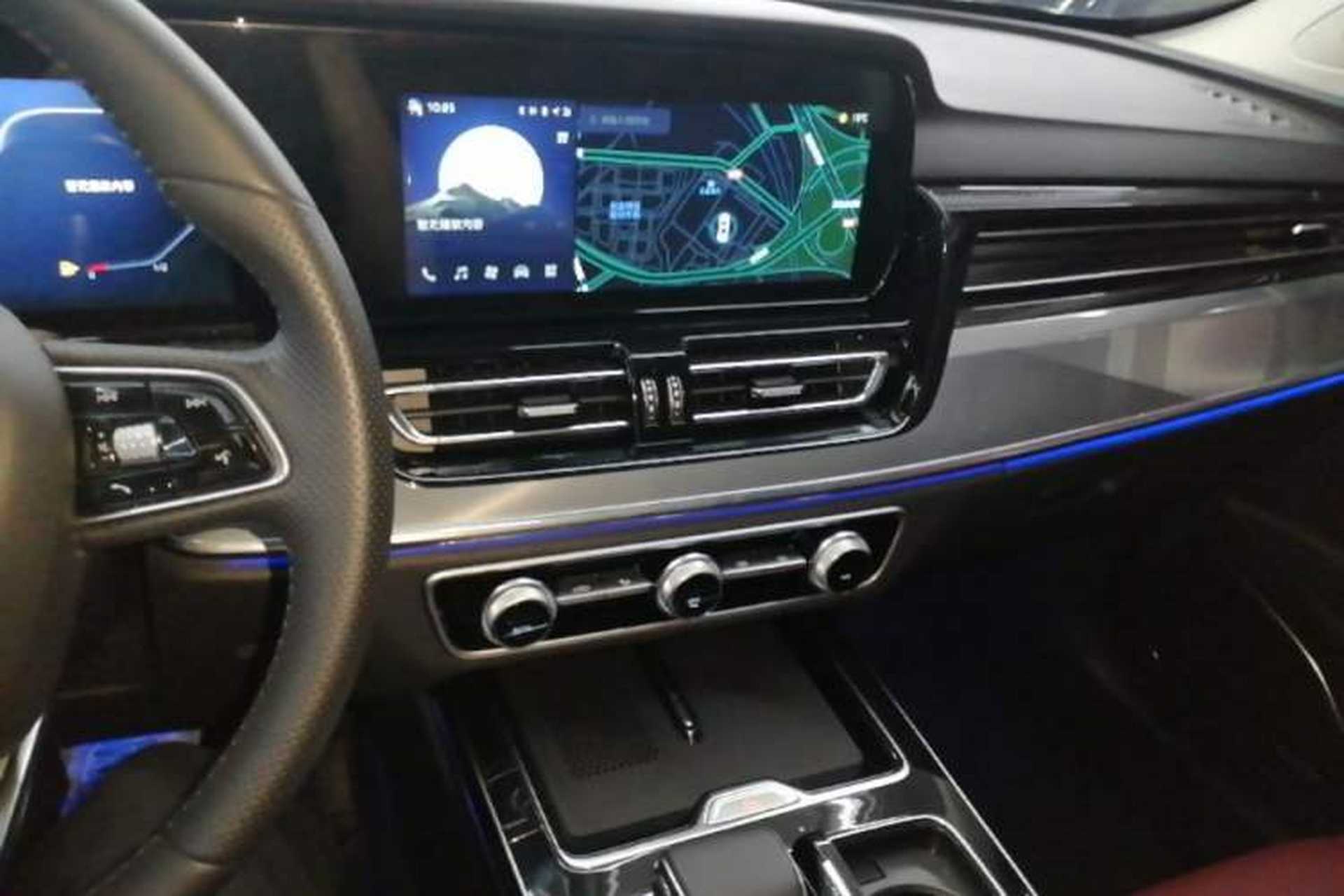 Used Hongqi HS5 2023 2.0T Qixiang Pro Edition Audio And AC Panel