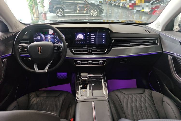 Used Hongqi HS5 2023 2.0T Qixiang Pro Edition Center Console