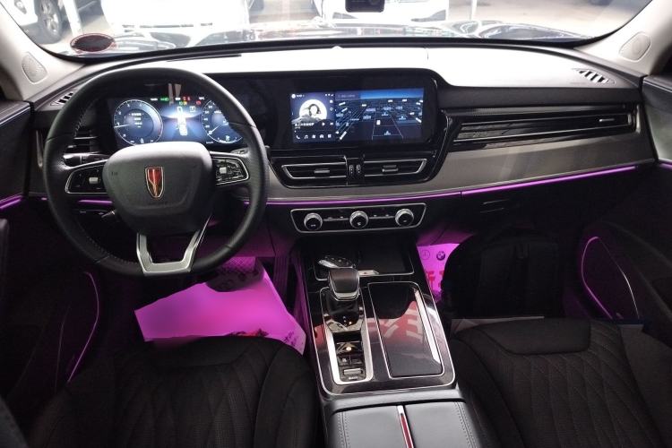 Used Hongqi HS5 2023 2.0T Four-Wheel Drive Flagship Pro Edition Center Console