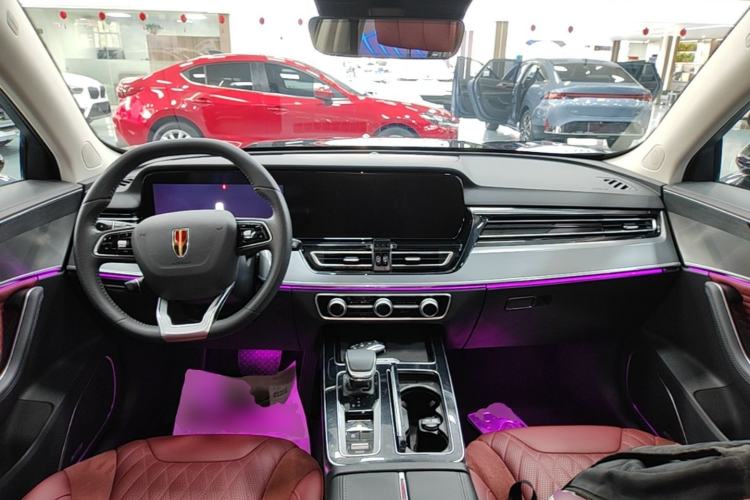 Used Hongqi HS5 2023 2.0T Qixiang Pro Edition Center Console
