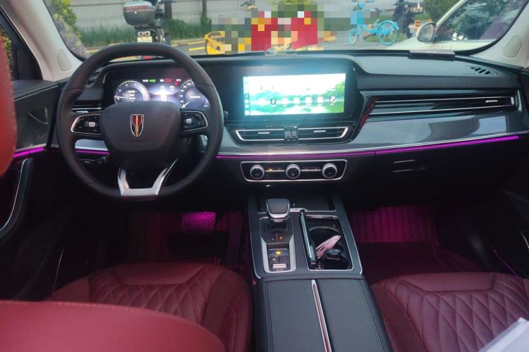 Used Hongqi HS5 2023 2.0T Qixiang Pro 500 000th Unit Commemorative Edition Center Console