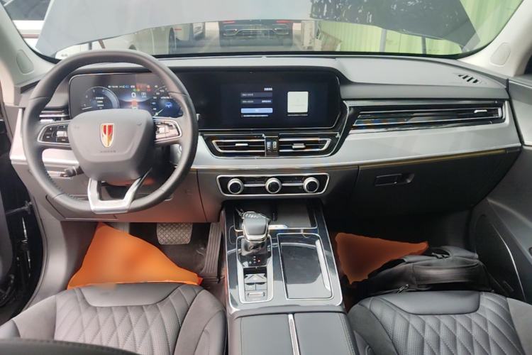 Used Hongqi HS5 2023 2.0T Four-Wheel Drive Flagship Pro Edition Center Console