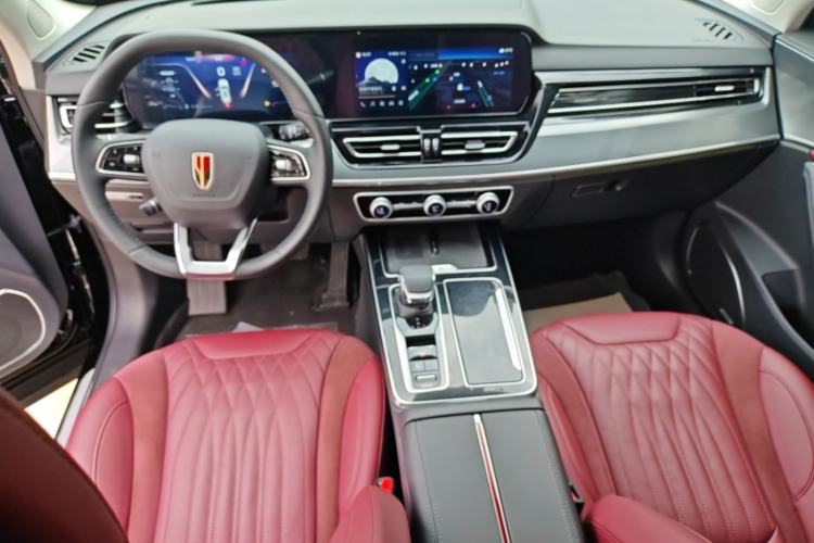 Used Hongqi HS5 2023 2.0T Four-Wheel Drive Flagship Pro Edition Center Console