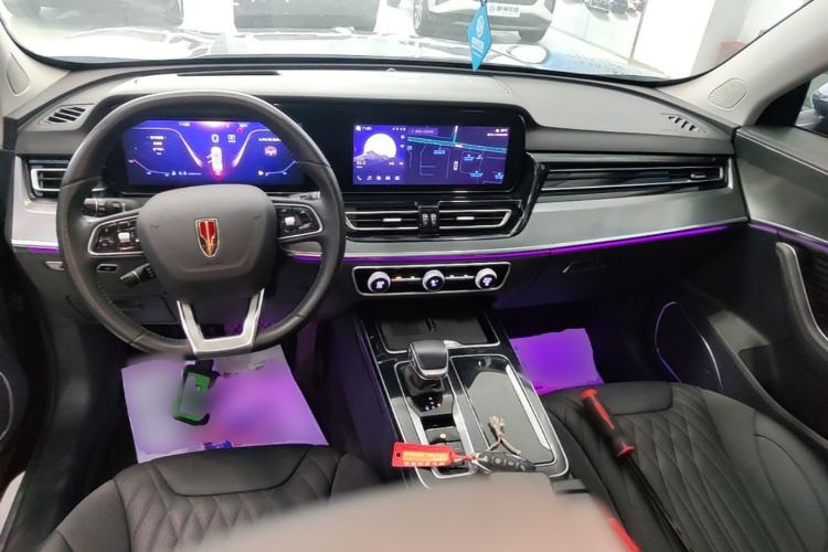 Used Hongqi HS5 2023 2.0T Qixiang Pro Edition Center Console