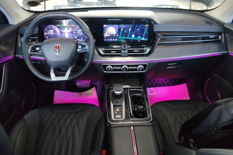 Used Hongqi HS5 2023 2.0T Four-Wheel Drive Flagship Pro Edition Center Console