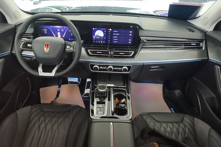 Used Hongqi HS5 2023 2.0T Qixiang Pro Edition Center Console