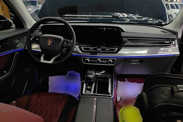 Used Hongqi HS5 2023 2.0T Qixiang Pro Edition Center Console
