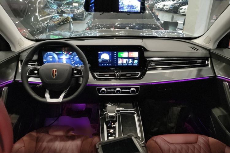 Used Hongqi HS5 2023 2.0T Qixiang Pro Edition Center Console
