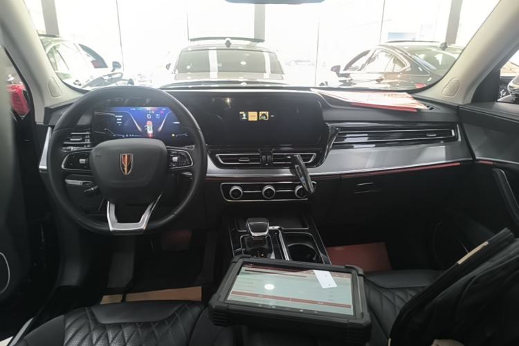 Used Hongqi HS5 2023 2.0T Four-Wheel Drive Flagship Pro Edition Center Console