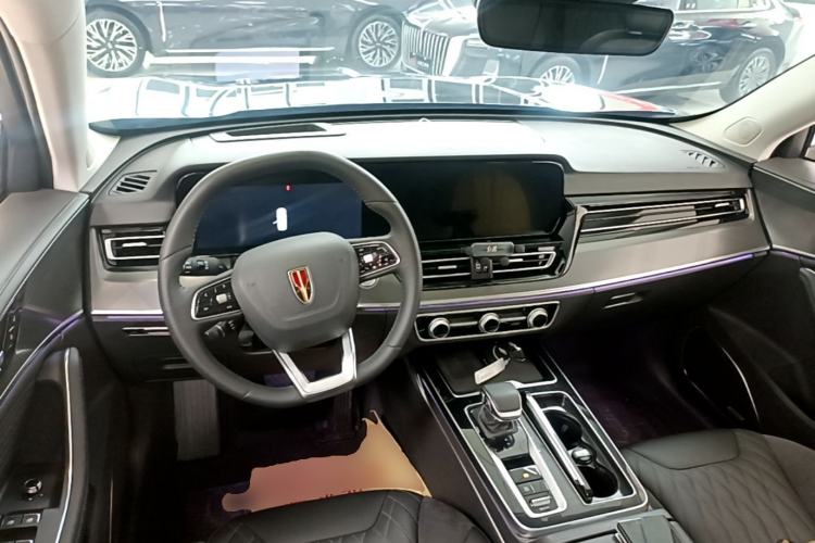 Used Hongqi HS5 2023 2.0T Qixiang Pro Edition Center Console