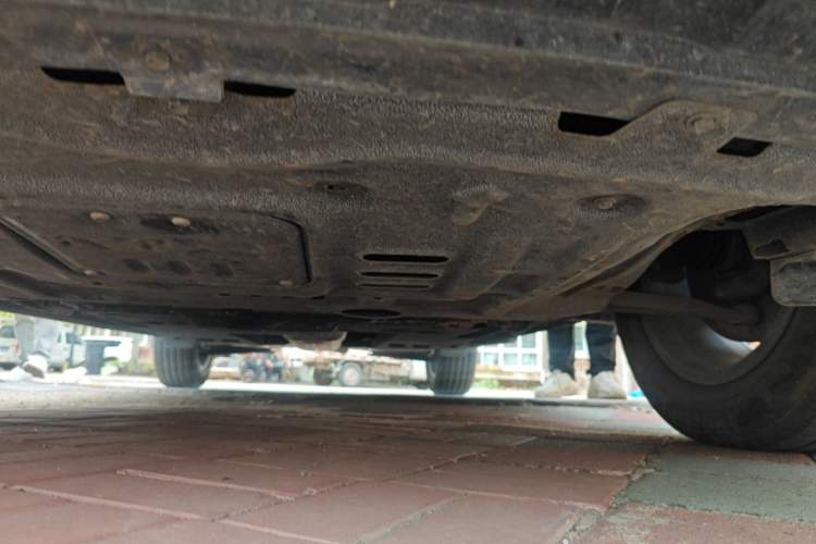 Used Hongqi HS5 2023 2.0T Qixiang Pro Edition Chassis Front