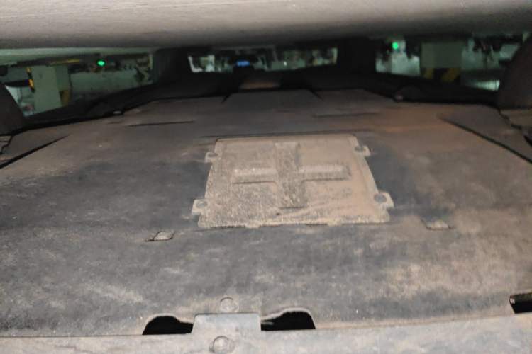 Used Hongqi HS5 2023 2.0T Qixiang Pro Edition Chassis Front