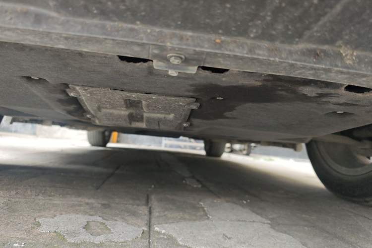 Used Hongqi HS5 2023 2.0T Qixiang Pro Edition Chassis Front