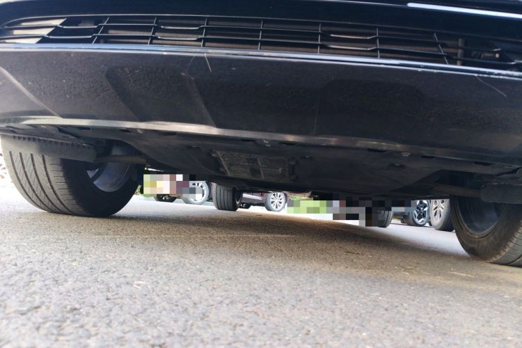 Used Hongqi HS5 2023 2.0T Four-Wheel Drive Flagship Pro Edition Chassis Front